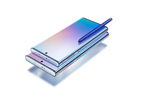 Samsung Electronics представила флагман Galaxy Note10 в двух размерах