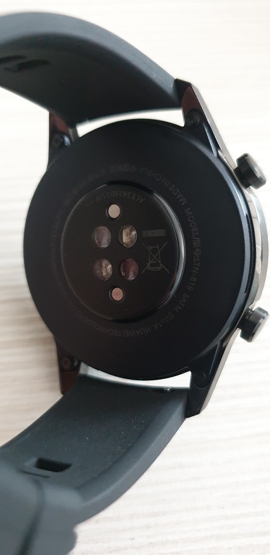 HUAWEI WATCH GT 2 – брутальные часы с крутой батареей
