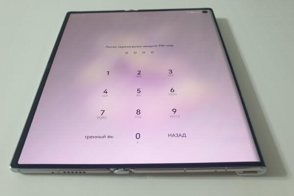 HUAWEI Mate Xs 2 – обзор смартфона со складывающимся экраном