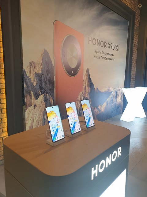 HONOR X9b поступил в продажу в Казахстане