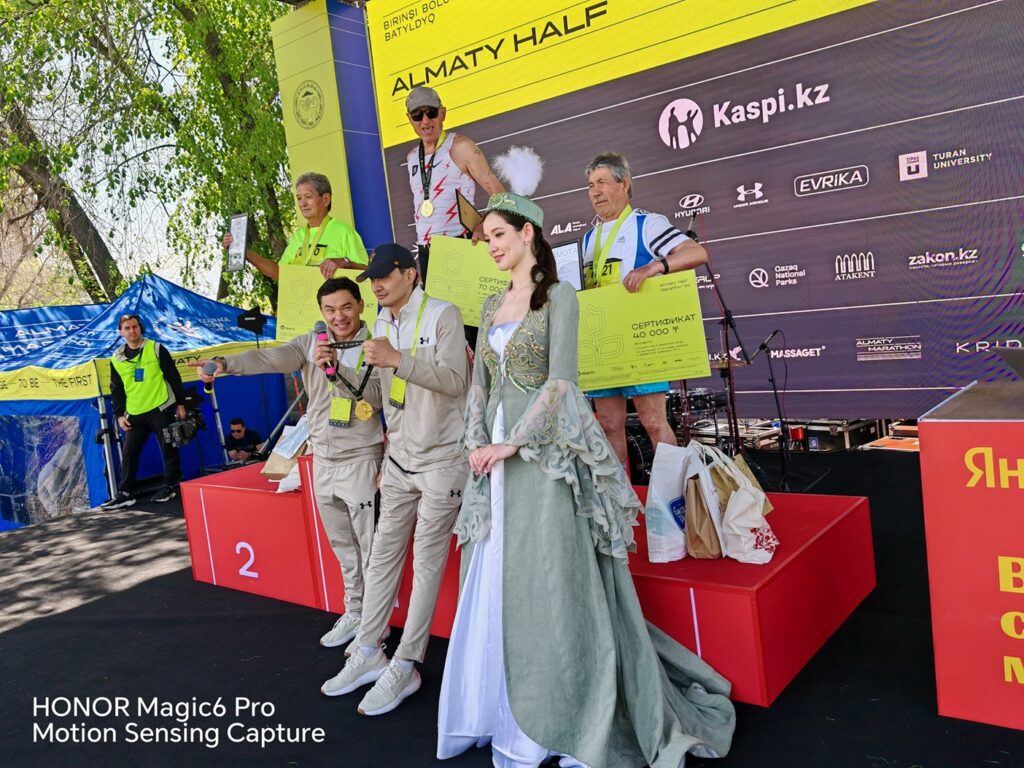 Almaty Half Marathon снимали объективами камер HONOR Magic6 Pro