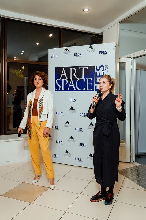 Efes Art Space радует очередной выставкой