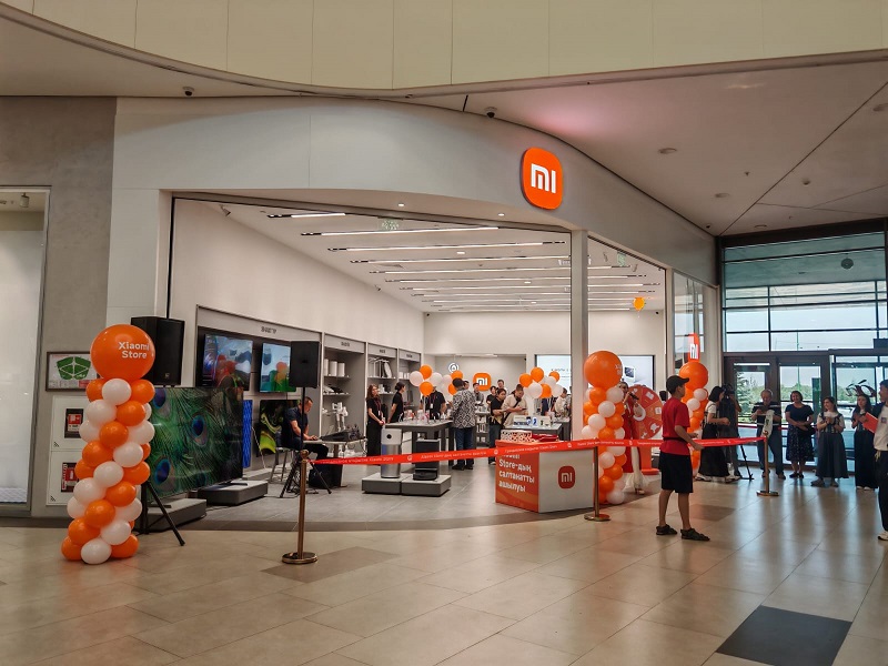 Открылся первый фирменный Xiaomi Store в Казахстане в ТРЦ Aport Mall East
