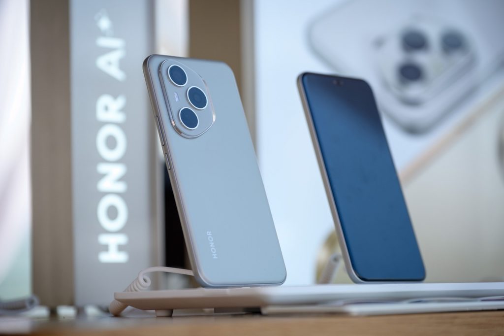 Snapdragon Summit 2025 - HONOR объявил о прорывных AI-инновациях
