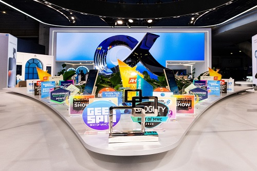 HONOR получила более 70 международных наград на MWC 2026