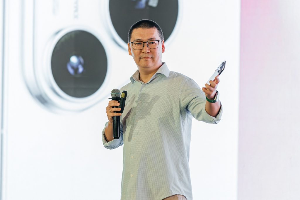 HUAWEI представила новую флагманскую серию Pura90s в Алматы