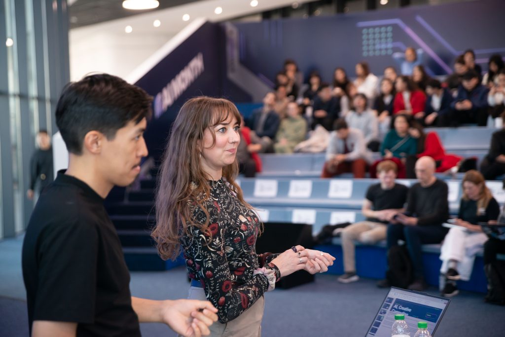 Creative Computing Institute Лондонского университета искусств впервые провёл лекцию в странах СНГ